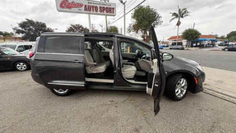 2017 Chrysler Pacifica