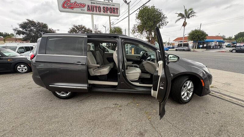 2017 Chrysler Pacifica
