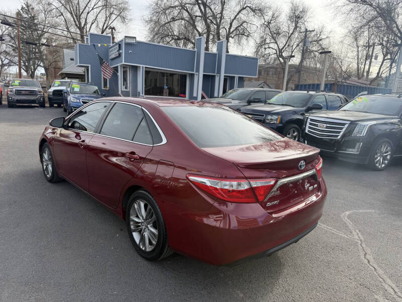 2015 Toyota Camry Hybrid SE