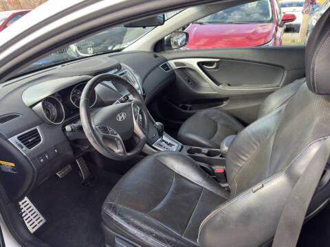 2013 Hyundai Elantra Coupe SE