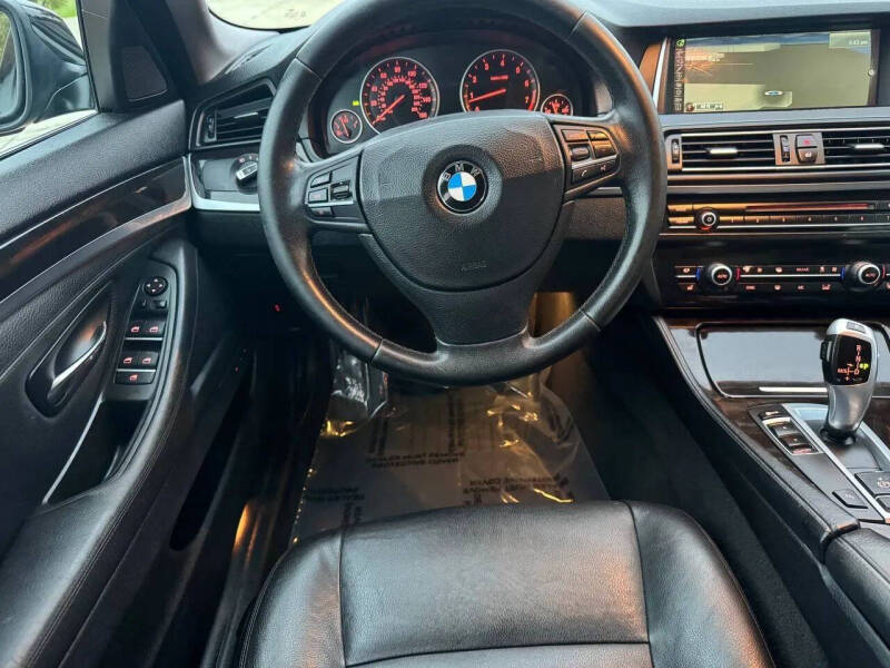 2014 BMW 5 Series 528i
