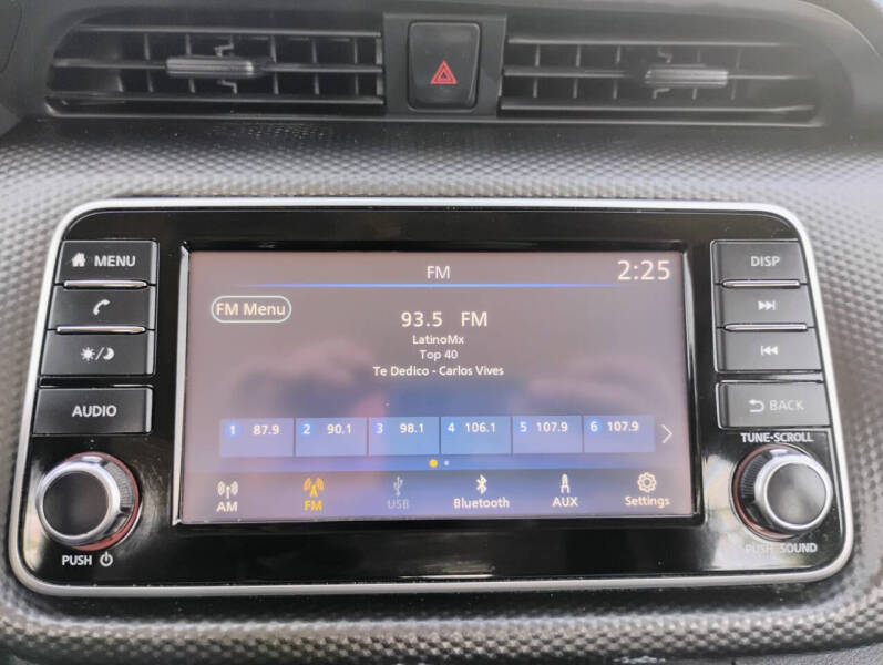 2020 Nissan Kicks S