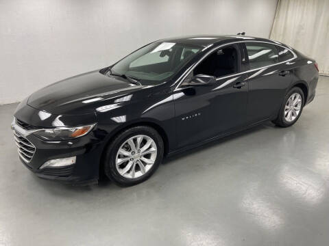 2020 Chevrolet Malibu for sale at Kerns Ford Lincoln in Celina OH