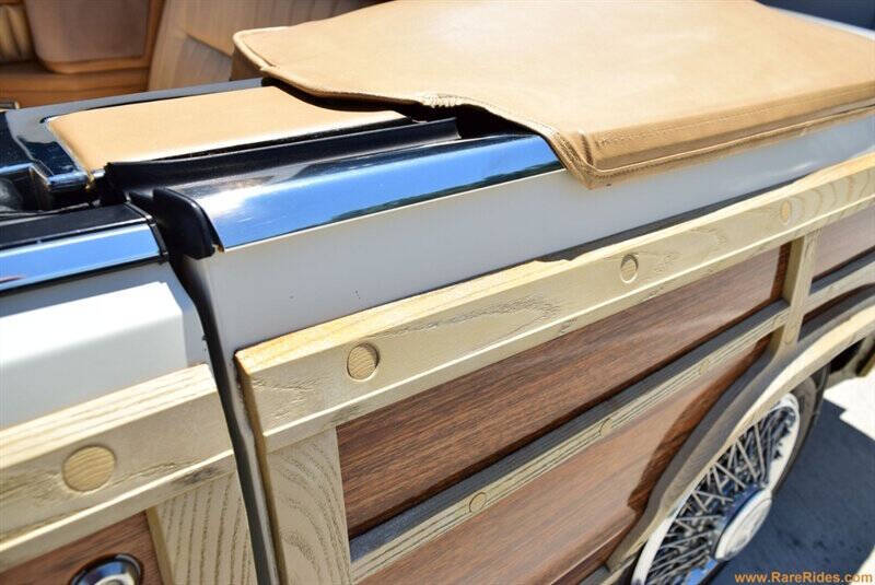 1986 Chrysler Le Baron Mark Cross Town and Country