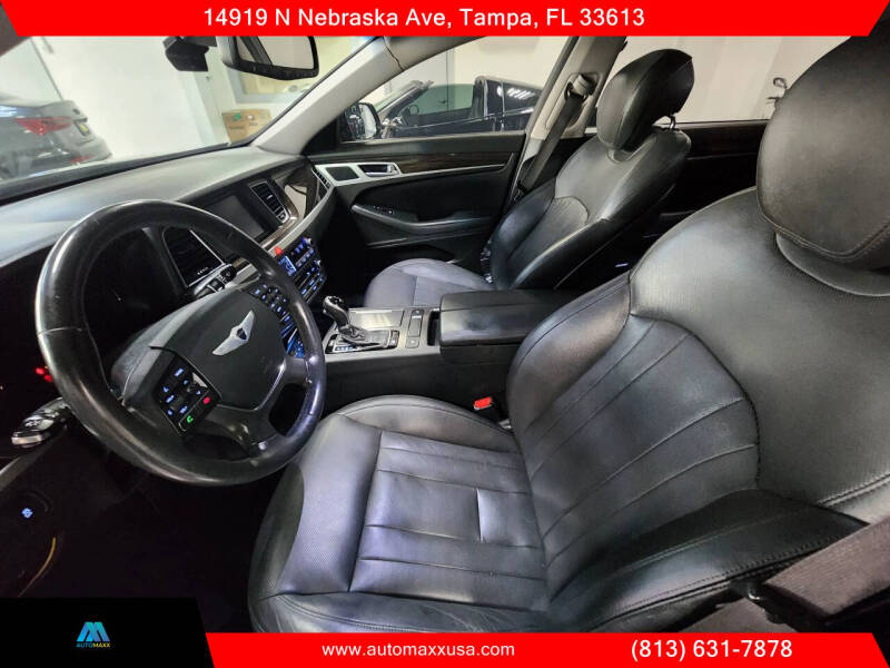 2016 Hyundai Genesis