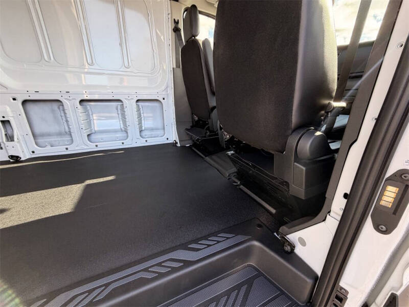 2026 Ford Transit 250