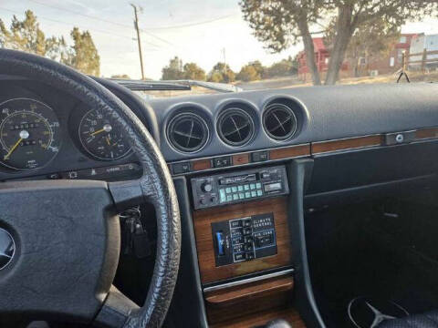 1981 Mercedes-Benz 380-Class 380 SL