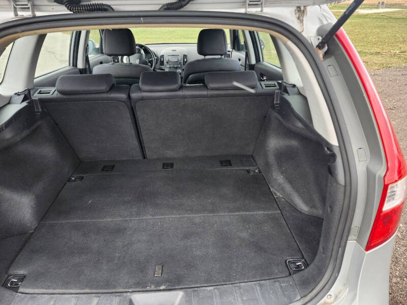 2010 Hyundai Elantra Touring SE