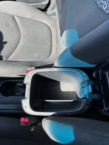 2010 Kia Soul +