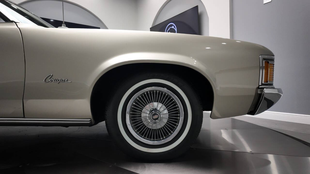1972 Mercury Cougar 11