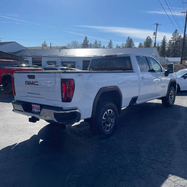 2022 GMC Sierra 2500HD SLT
