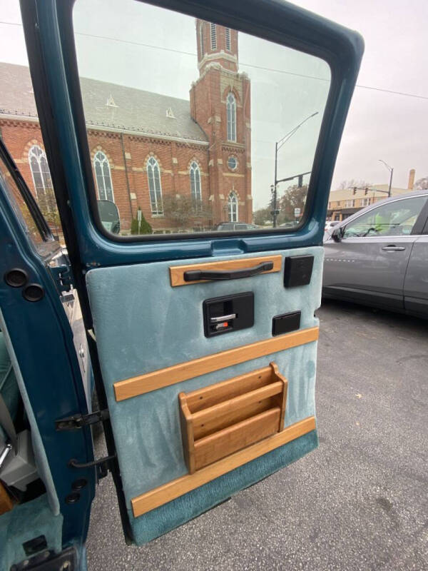 1993 Chevrolet Chevy Van G20