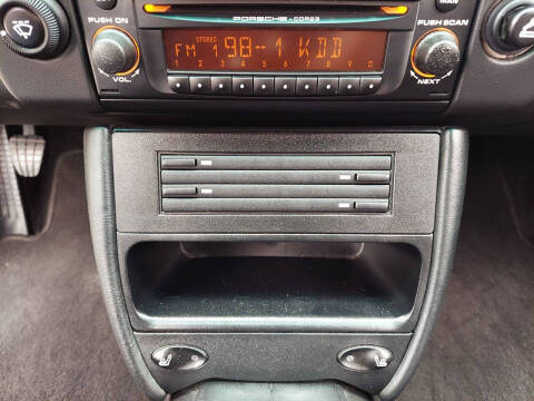 2004 Porsche 911 Carrera 4S