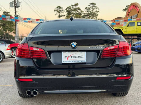 2016 BMW 5 Series 528i