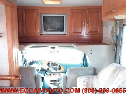 2004 Ford E-Series E-450 SD