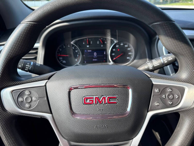 2021 GMC Acadia SLE