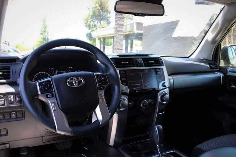 2021 Toyota 4Runner SR5