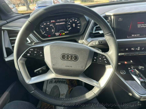 2024 Audi Q4 e-tron quattro Premium 50