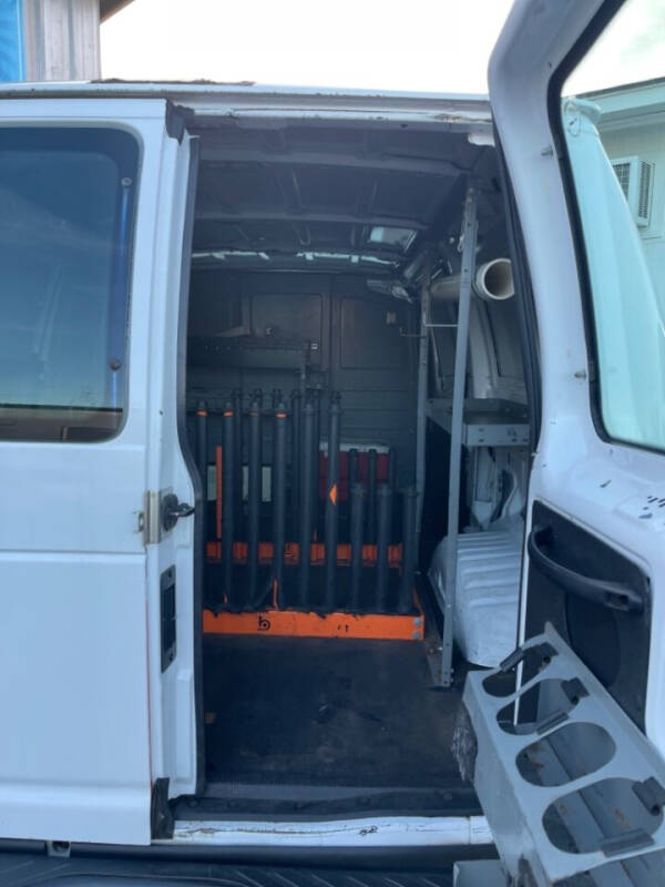 2014 Ford E-Series E-150
