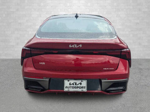 2025 Kia K5 EX