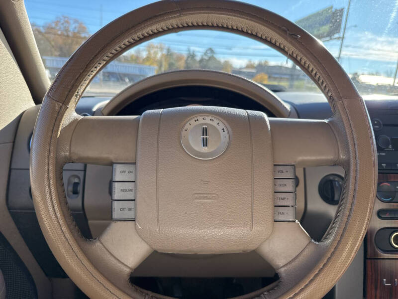 2006 Lincoln Mark LT