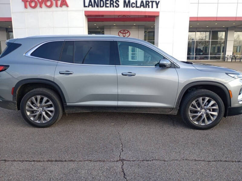 2025 Buick Enclave Preferred