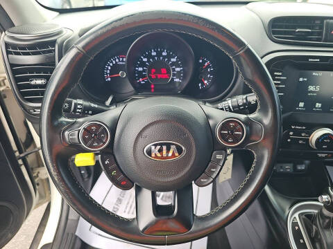 2018 Kia Soul +