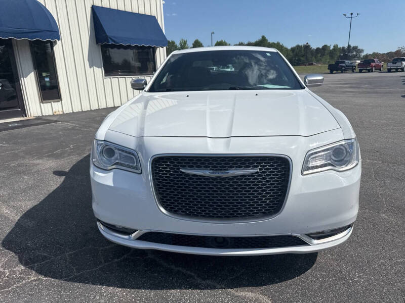 2018 Chrysler 300 C