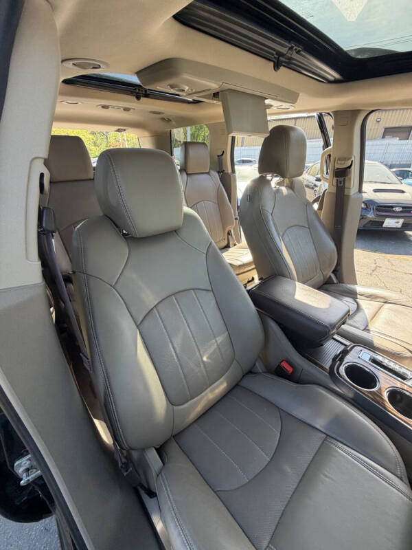 2016 GMC Acadia Denali