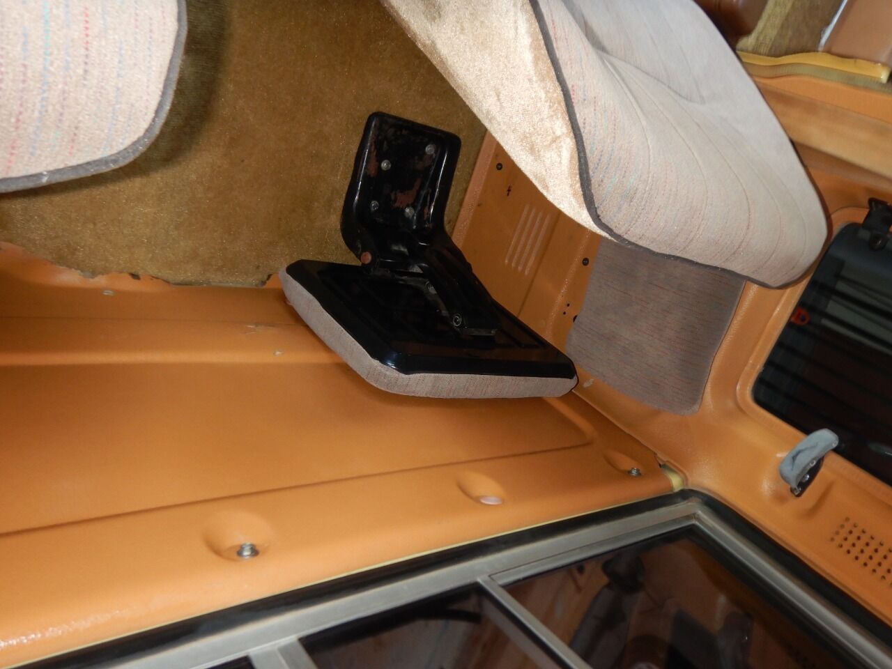 1980 Datsun Pickup 36