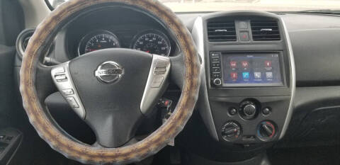 2019 Nissan Versa SV