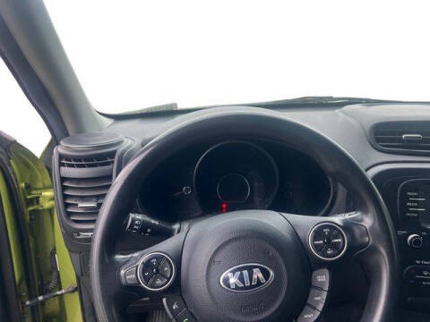 2017 Kia Soul +