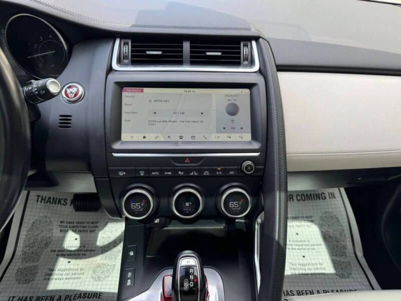 2019 Jaguar E-PACE P250 SE