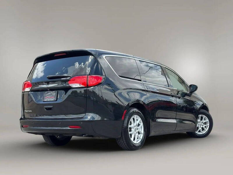 2018 Chrysler Pacifica Touring