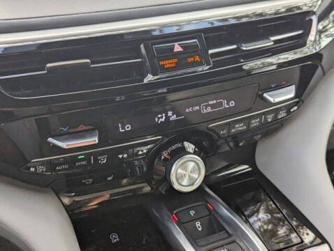 2024 Acura MDX w/Tech