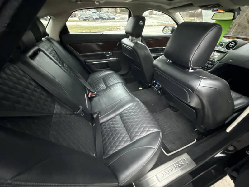 2017 Jaguar XJL Portfolio