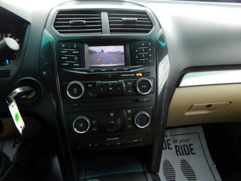 2016 Ford Explorer