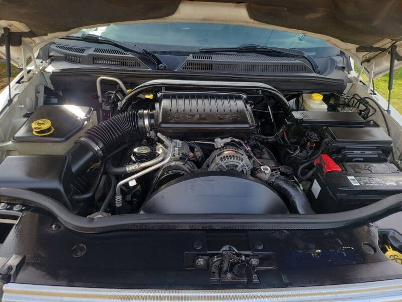 2007 Jeep Commander Sport