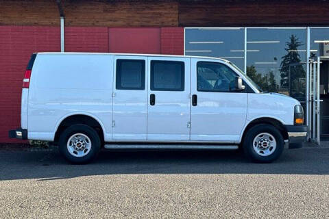 2023 GMC Savana 2500