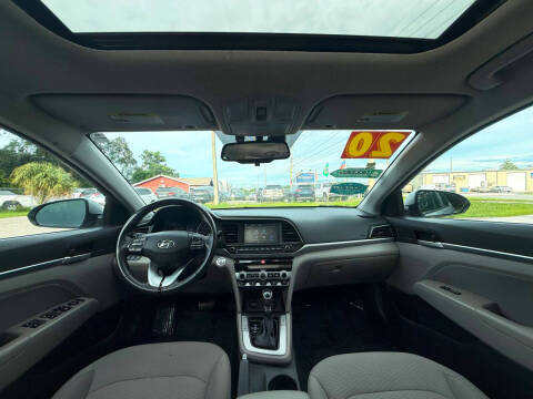 2020 Hyundai Elantra