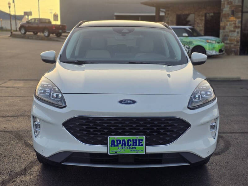 2021 Ford Escape Hybrid Titanium