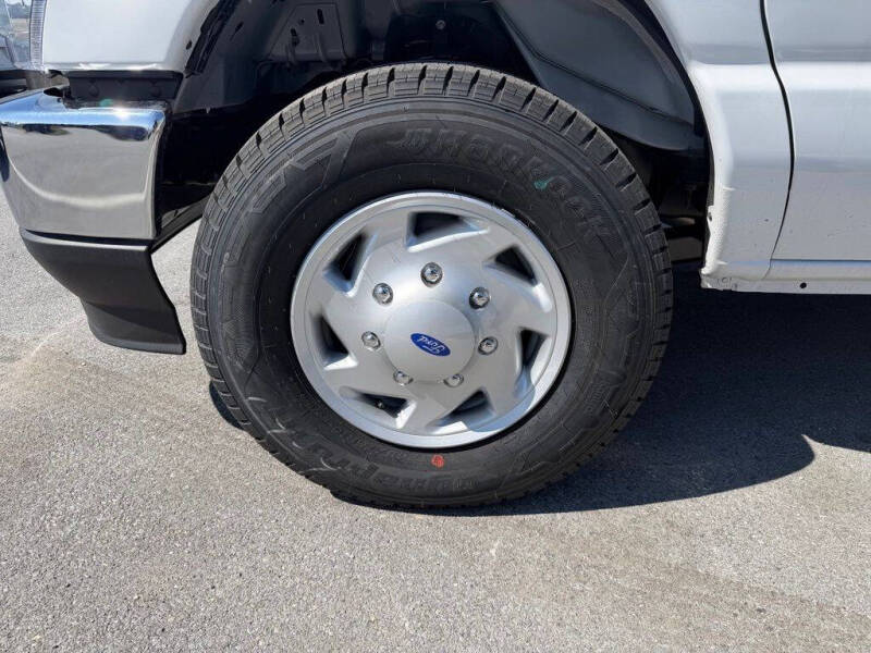 2027 Ford E-Series