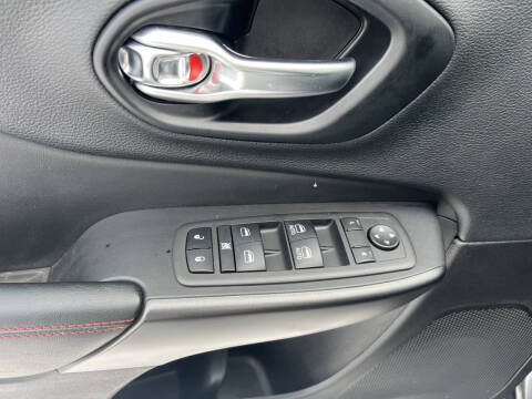 2021 Jeep Cherokee Trailhawk