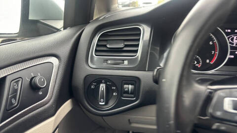 2018 Volkswagen Golf Alltrack