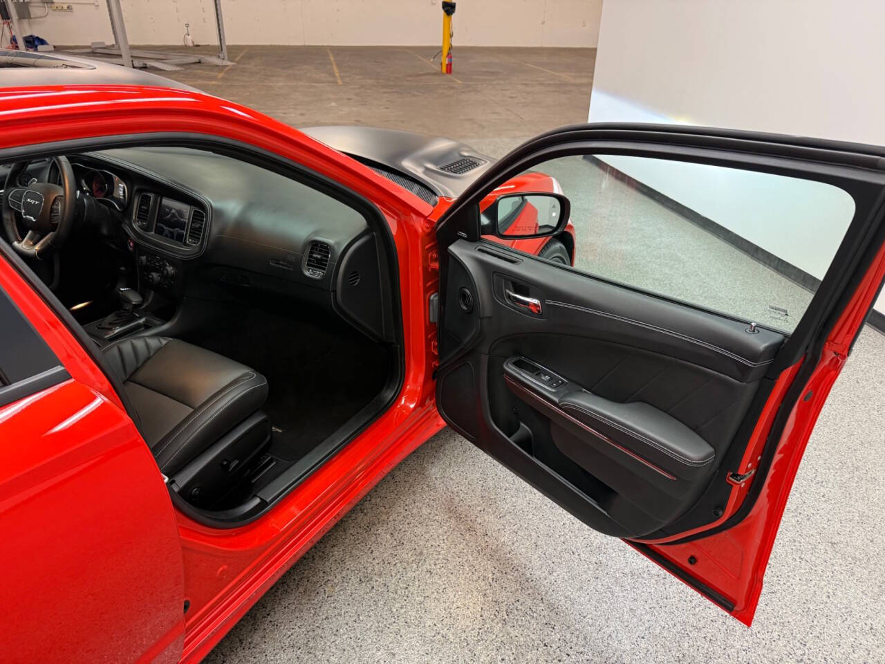 2021 Dodge Charger 34