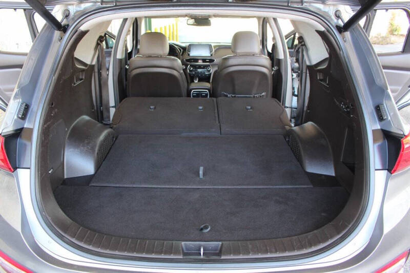 2019 Hyundai Santa Fe Ultimate 2.4L