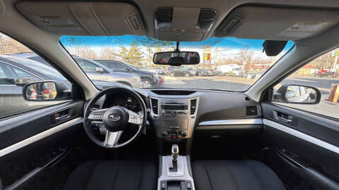 2011 Subaru Legacy 2.5i Premium