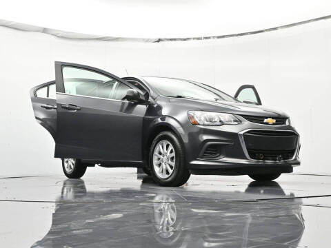 2018 Chevrolet Sonic LT Auto