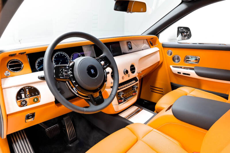 2022 Rolls-Royce Phantom