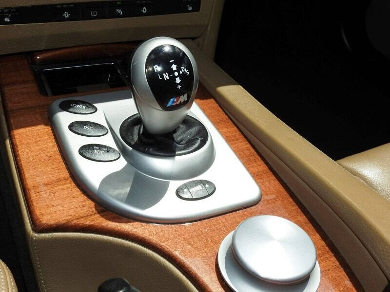 2006 BMW M5  - $18,900
